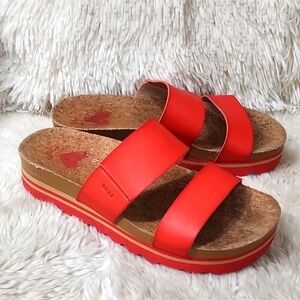 Reef Cushion Vista Hi platform sandals in red with a natural cork footbed